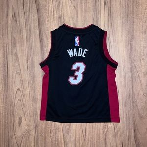 Kids Miami Heat Dwyane Wade Basketball Black and Red Jersey Size 4t